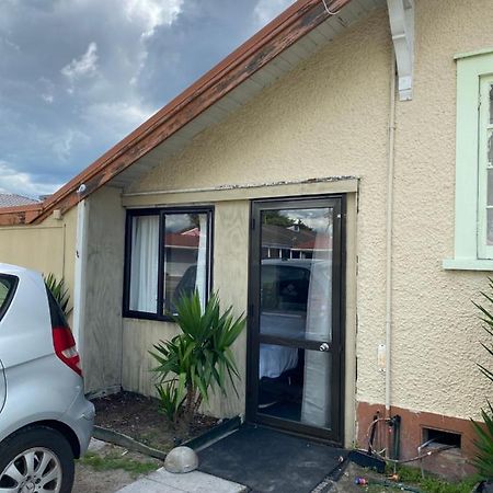 Young Hostel Rotorua Dış mekan fotoğraf
